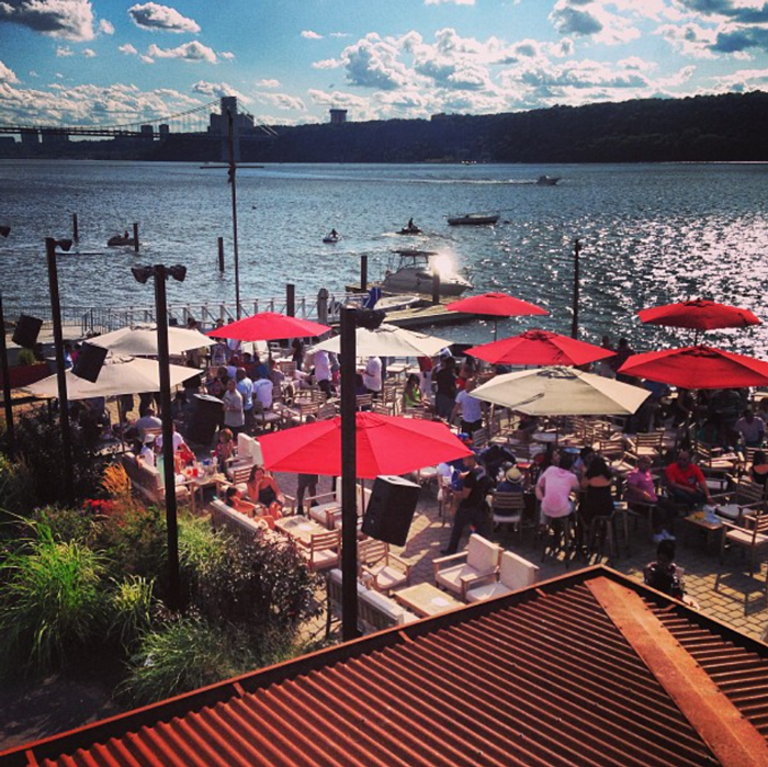 nyc restaurants on the water